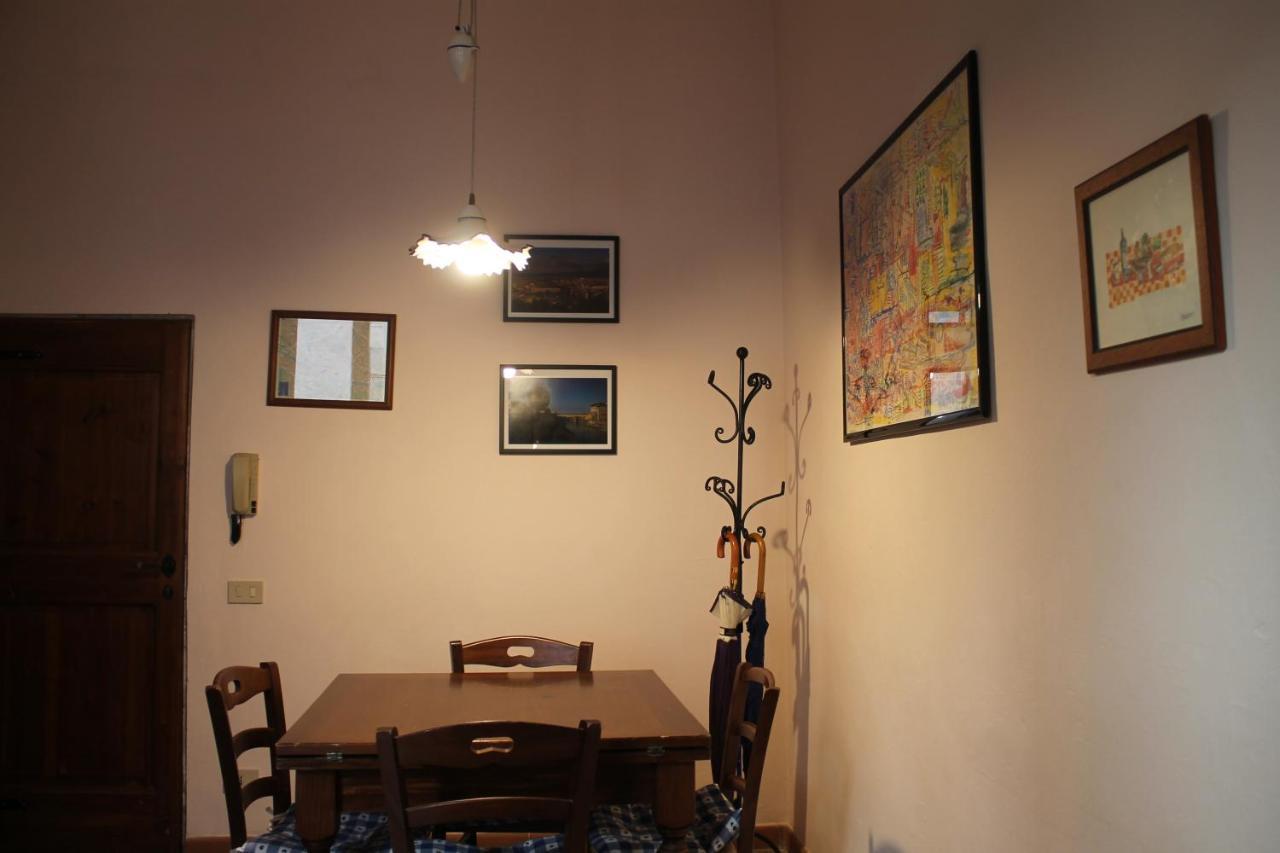 Classico Appartamento Fiorentino 5 - 10 Min Ponte Vecchio E Palazzo Pitti 佛罗伦萨 外观 照片
